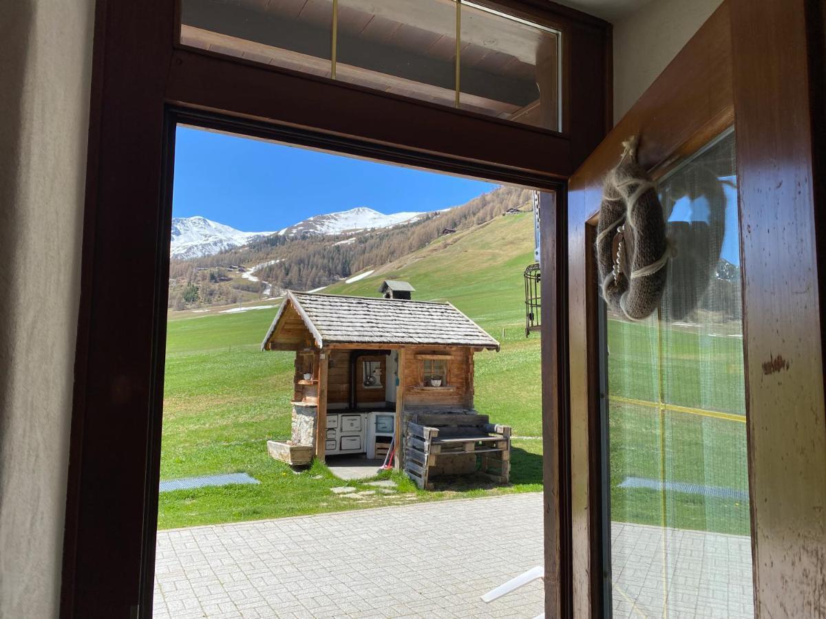 Mountain Chalet Milly Livigno Exterior foto